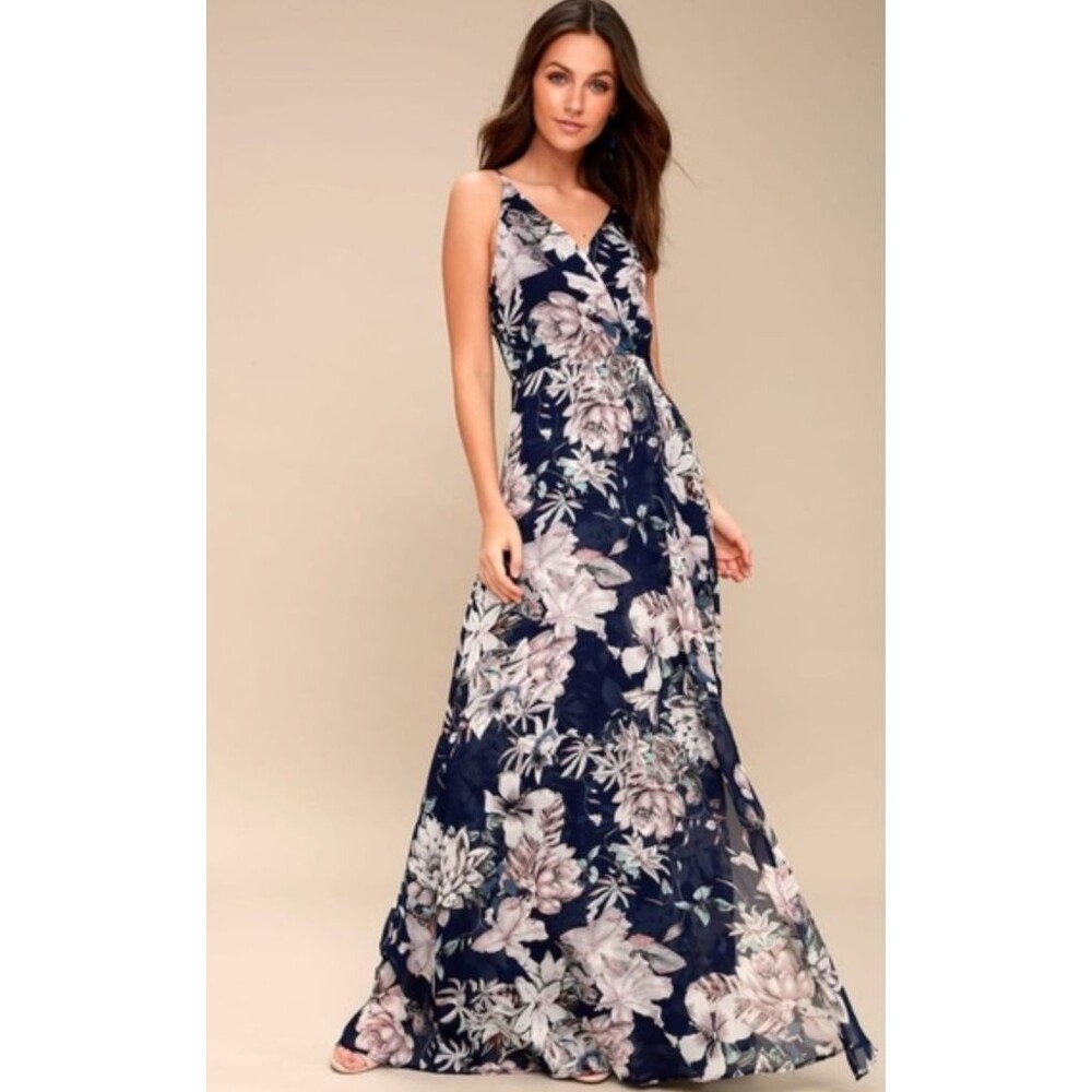 NWT Lulus Something Just Like This Floral Maxi Dress Size S